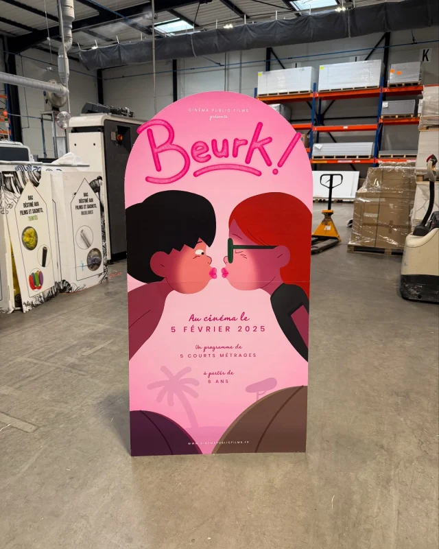 En direct de notre atelier #PLV, impression et montage d’une série de silhouettes auto-portées en carton ♻️ pour les salles de cinéma et la sortie du film « Beurk !» le 5 février, distribué par www.cinemapublicfilms.fr

Impression à partir de 1 ex et jusqu’à + de 1000 ex en série.

Vos dispositifs complets de PLV instore et vos demandes sur :
👉 www.dsimpression.fr 
et sur 👉 www.impression.cool

#trademarketing #plv #impression #activation #strasbourg #frenchfab #dsimpression #vente #ilv #cinema